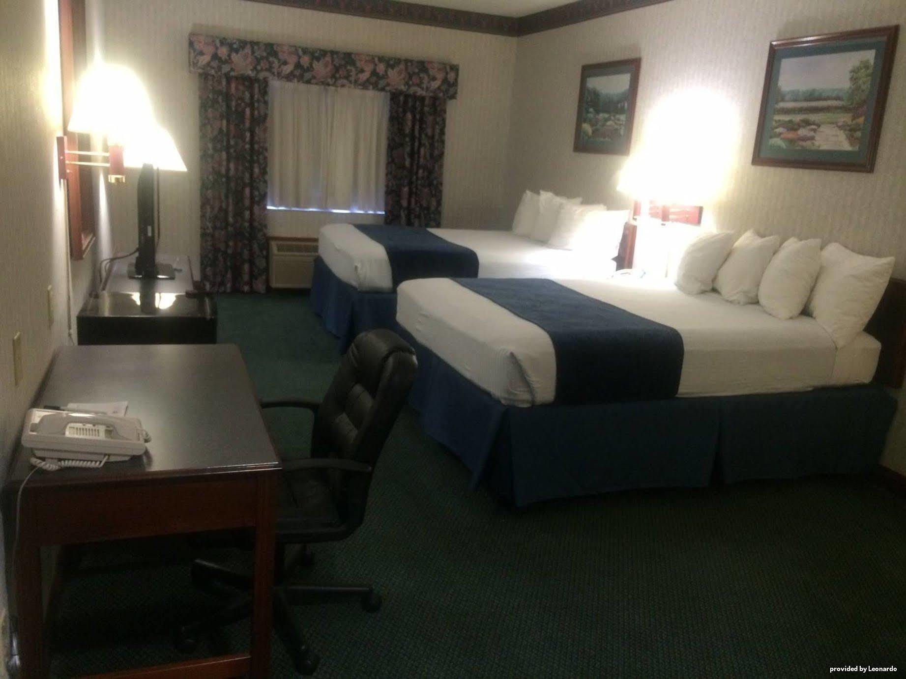 Best Western Elkhart Inn & Suites Exterior foto